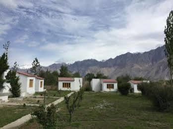 Himalayan Eco Resort Hundar Luaran gambar